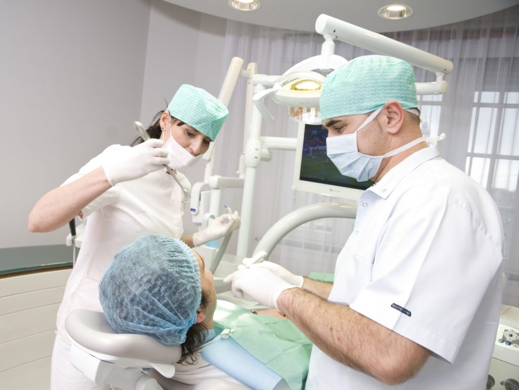 Les services dentaires en Hongrie